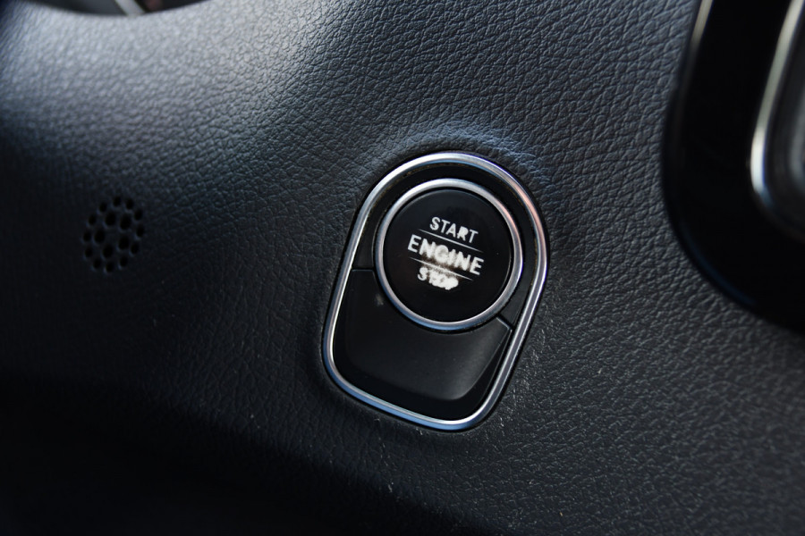 Mercedes-Benz Sprinter 319 V6 3.0 CDI L2H2 PB Edition Cruise, 360 Camera, Carplay, LED, 190pk, Leder, Multimedia, Uniek!