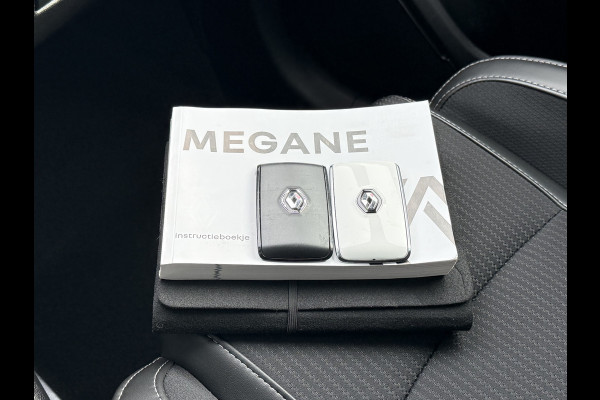 Renault Mégane Estate BWJ 2023 | 1.3T 141PK Techno AUTOMAAT | TREKHAAK | CAMERA A | 18'' LMV | CARPLAY | LEDER/STOF | CLIMA | NAVI |