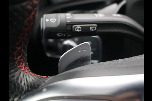 Mercedes-Benz A-Klasse 180 AUT. AMG SPORT + MBUX | SFEERVERLICHTING | CAMERA | SPORTSTOELEN