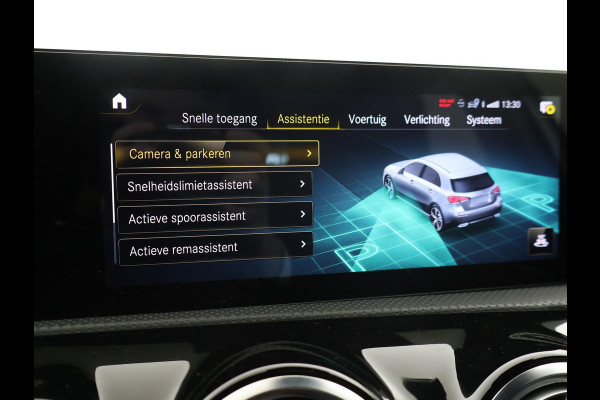 Mercedes-Benz A-Klasse 180 AUT. AMG SPORT + MBUX | SFEERVERLICHTING | CAMERA | SPORTSTOELEN