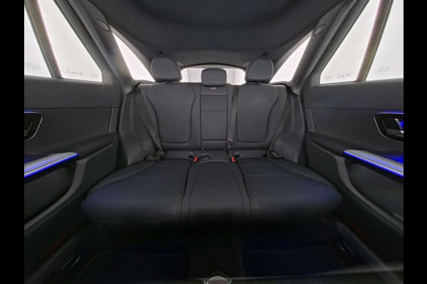 Mercedes-Benz GLC 300 e 4MATIC Plug-In Hybride Panorama Schuif-Kanteldak | Trekhaak | Memory Pakket | Stoel en Stuurverwarming. Inclusief 24 maanden MB Certified garantie voor Europa.