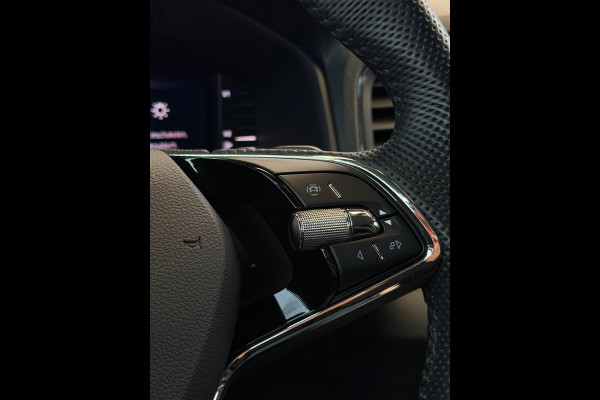 Škoda Karoq 1.5 TSI Edition Plus CarPlay Trekhaak