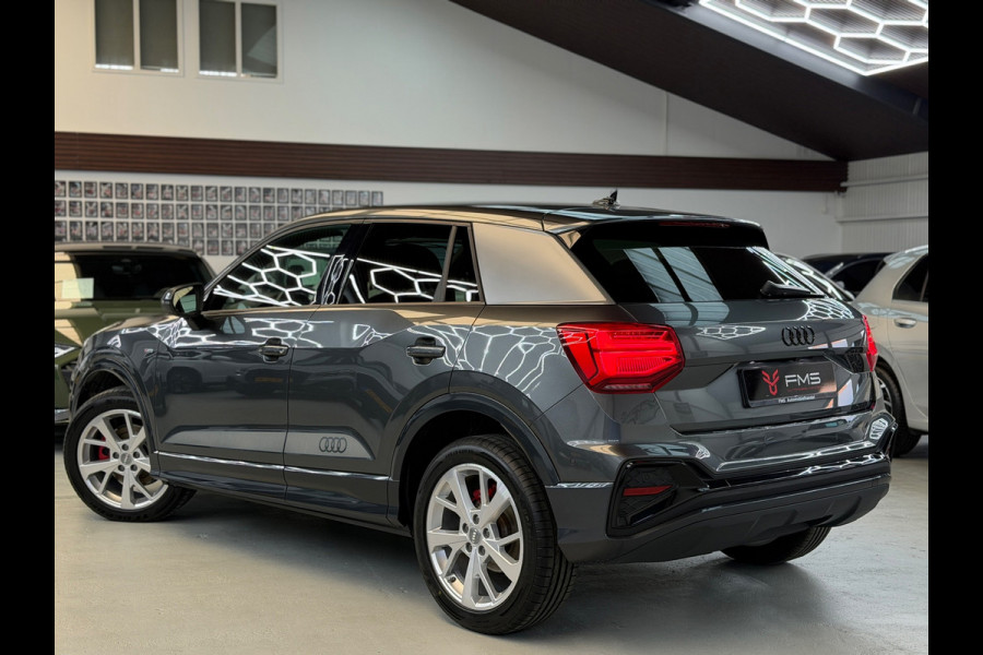 Audi Q2 35 TFSI 3x S-Line CarPlay Camera