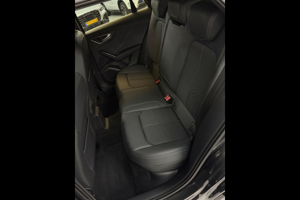 Audi Q2 35 TFSI 3x S-Line CarPlay Camera