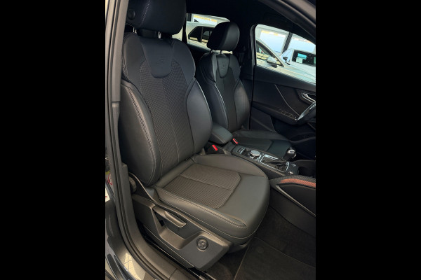 Audi Q2 35 TFSI 3x S-Line CarPlay Camera