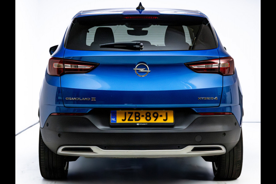 Opel Grandland X 1.6 Turbo Hybrid4 Innovation 225 PK | Navigatie | Denon audio | Comfortstoel | Cruise | Camera | Navigatie & App. connect, Dab, 18"Lichtmetalen velgen