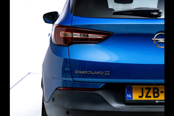 Opel Grandland X 1.6 Turbo Hybrid4 Innovation 225 PK | Navigatie | Denon audio | Comfortstoel | Cruise | Camera | Navigatie & App. connect, Dab, 18"Lichtmetalen velgen