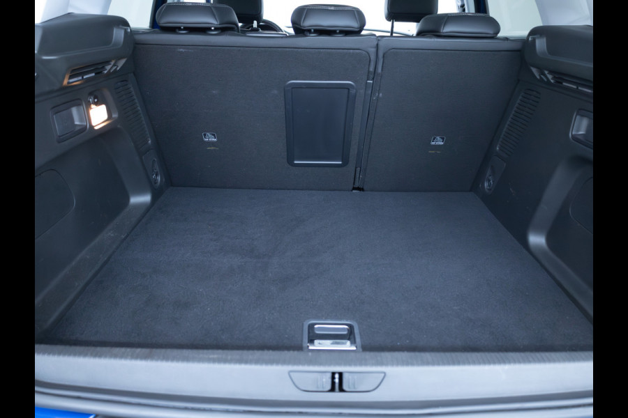 Opel Grandland X 1.6 Turbo Hybrid4 Innovation 225 PK | Navigatie | Denon audio | Comfortstoel | Cruise | Camera | Navigatie & App. connect, Dab, 18"Lichtmetalen velgen