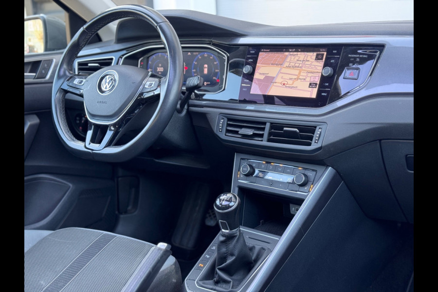 Volkswagen Polo 1.0 TSI Highline Pano/AppleCarPlay/Camera