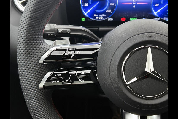 Mercedes-Benz EQA 250+ Business Solution AMG 71 kWh | Nightpakket | Trekhaak | Head-up display | 360° camera | Burmester Sound systeem | Smartphone integratie | Panoramaschuifdak | Augmented Reality navigatie | Memorypakket |