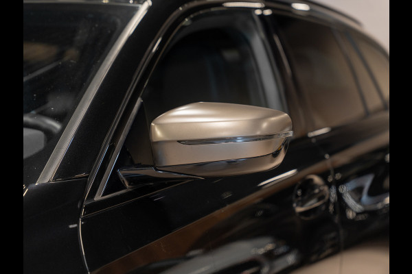 BMW 3 Serie Touring 330i 259PK M-Sport Executive Edition, NAP, Apple Carplay, Navi, Cam, Ambiënte Light, Leder/Alcan, Prive Glas,