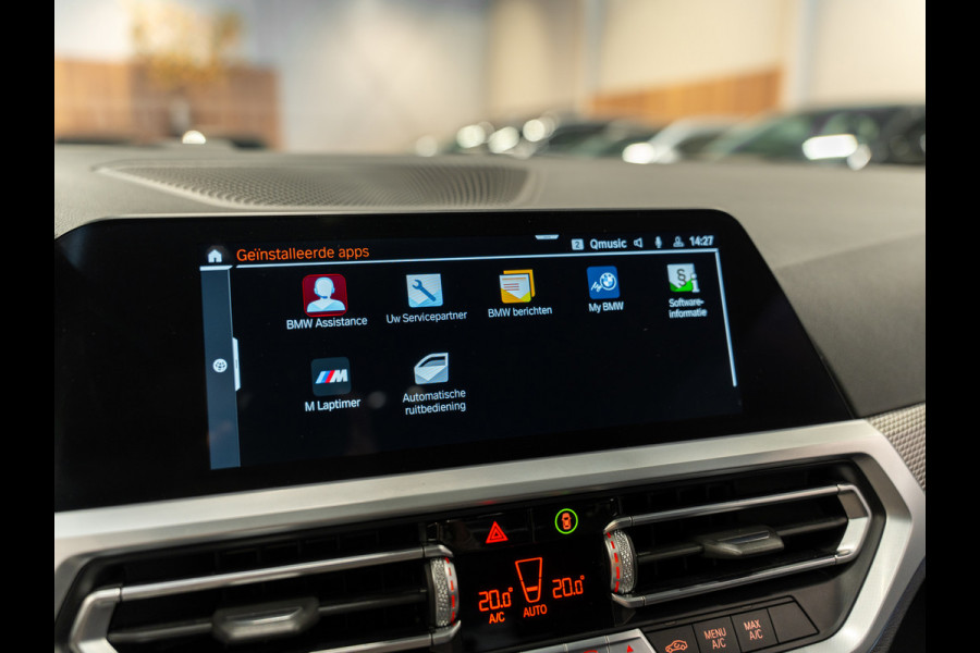 BMW 3 Serie Touring 330i 259PK M-Sport Executive Edition, NAP, Apple Carplay, Navi, Cam, Ambiënte Light, Leder/Alcan, Prive Glas,