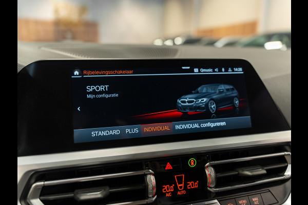 BMW 3 Serie Touring 330i 259PK M-Sport Executive Edition, NAP, Apple Carplay, Navi, Cam, Ambiënte Light, Leder/Alcan, Prive Glas,