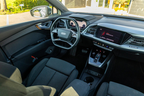 Audi Q4 e-tron 40 Advanced Edition 77 kWh SOH 94% I BTW Auto I Sonos I HeadUp I Adaptive Cruise I CarPlay I Rook & geurvrij