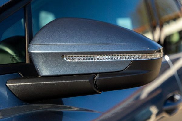 Audi Q4 e-tron 40 Advanced Edition 77 kWh SOH 94% I BTW Auto I Sonos I HeadUp I Adaptive Cruise I CarPlay I Rook & geurvrij