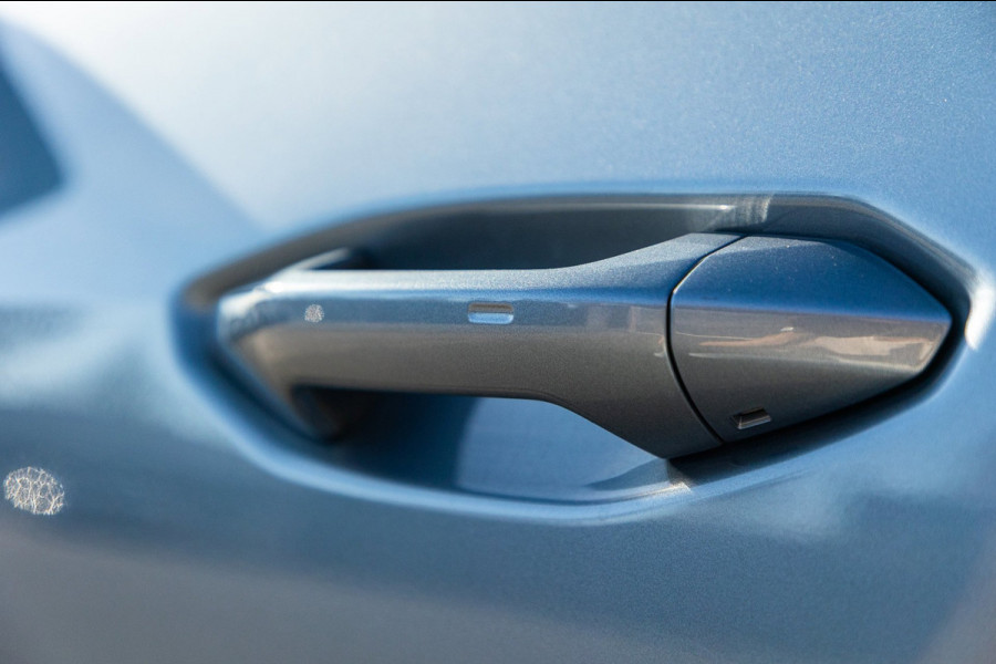 Audi Q4 e-tron 40 Advanced Edition 77 kWh SOH 94% I BTW Auto I Sonos I HeadUp I Adaptive Cruise I CarPlay I Rook & geurvrij