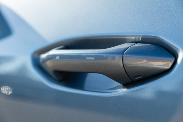 Audi Q4 e-tron 40 Advanced Edition 77 kWh SOH 94% I BTW Auto I Sonos I HeadUp I Adaptive Cruise I CarPlay I Rook & geurvrij