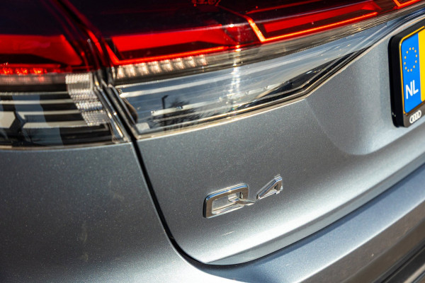 Audi Q4 e-tron 40 Advanced Edition 77 kWh SOH 94% I BTW Auto I Sonos I HeadUp I Adaptive Cruise I CarPlay I Rook & geurvrij