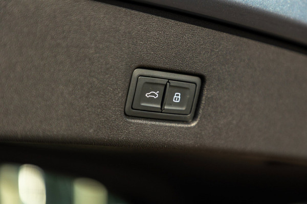 Audi Q4 e-tron 40 Advanced Edition 77 kWh SOH 94% I BTW Auto I Sonos I HeadUp I Adaptive Cruise I CarPlay I Rook & geurvrij