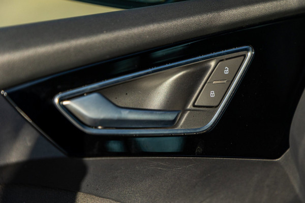 Audi Q4 e-tron 40 Advanced Edition 77 kWh SOH 94% I BTW Auto I Sonos I HeadUp I Adaptive Cruise I CarPlay I Rook & geurvrij