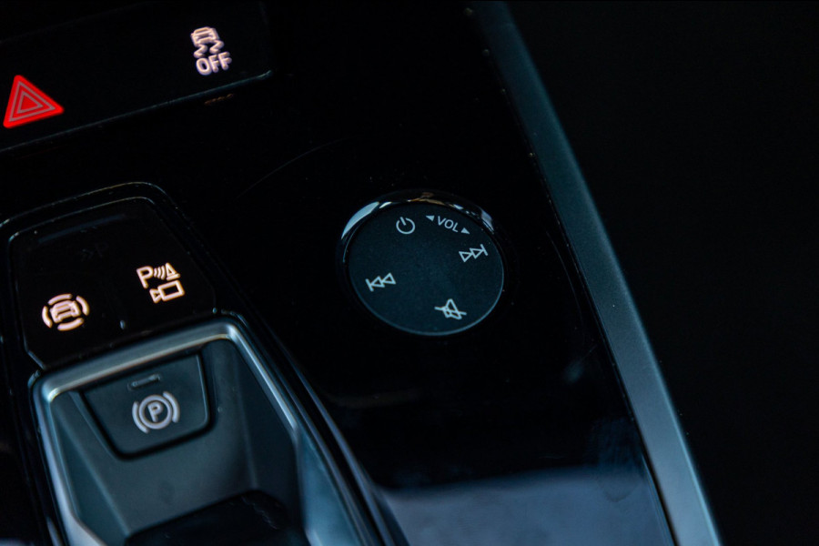 Audi Q4 e-tron 40 Advanced Edition 77 kWh SOH 94% I BTW Auto I Sonos I HeadUp I Adaptive Cruise I CarPlay I Rook & geurvrij