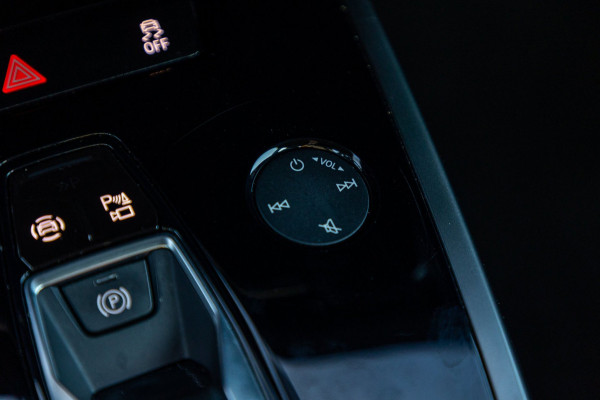Audi Q4 e-tron 40 Advanced Edition 77 kWh SOH 94% I BTW Auto I Sonos I HeadUp I Adaptive Cruise I CarPlay I Rook & geurvrij