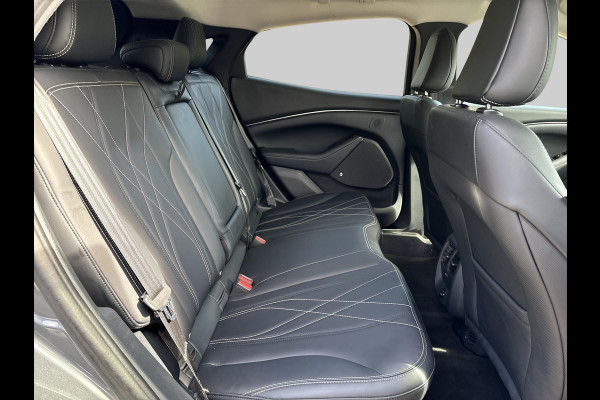 Ford Mustang Mach-E RWD 75 kWh