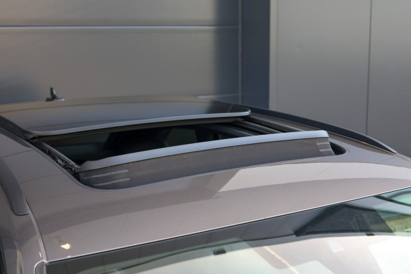 Audi A4 Avant 35 TFSI S edition Competition | NAP! | BTW | PANO | S-LINE | MATRIX | CARPLAY |