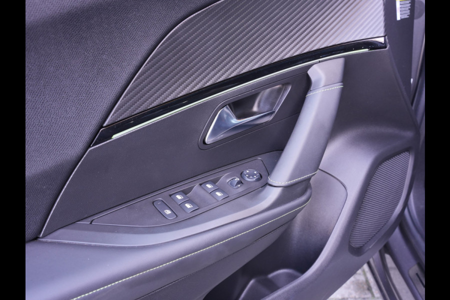 Peugeot 2008 1.2 PureTech GT | Premium audio | Afneembare trekhaak | Panoramisch schuifdak |