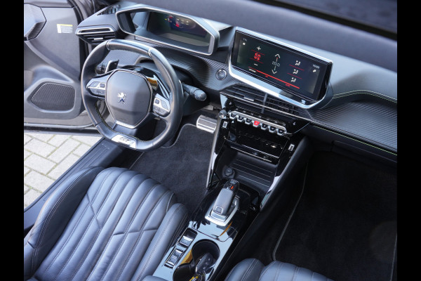 Peugeot 2008 1.2 PureTech GT | Premium audio | Afneembare trekhaak | Panoramisch schuifdak |