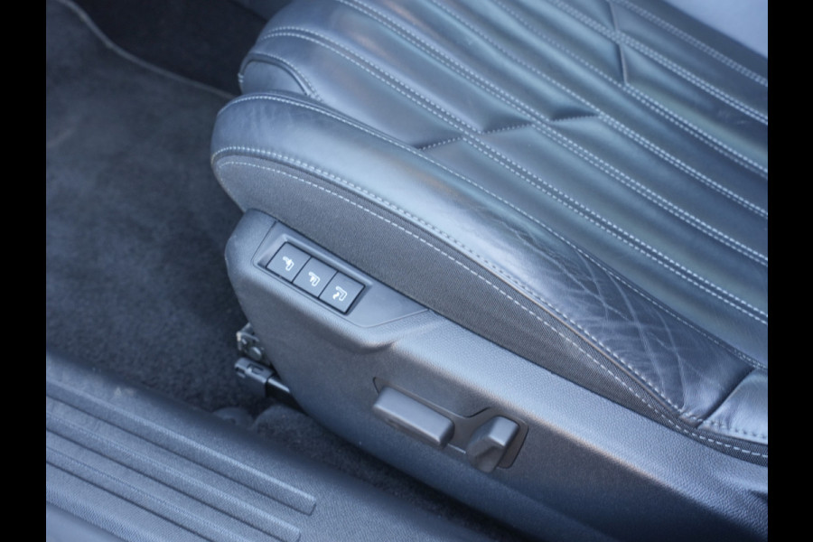 Peugeot 2008 1.2 PureTech GT | Premium audio | Afneembare trekhaak | Panoramisch schuifdak |