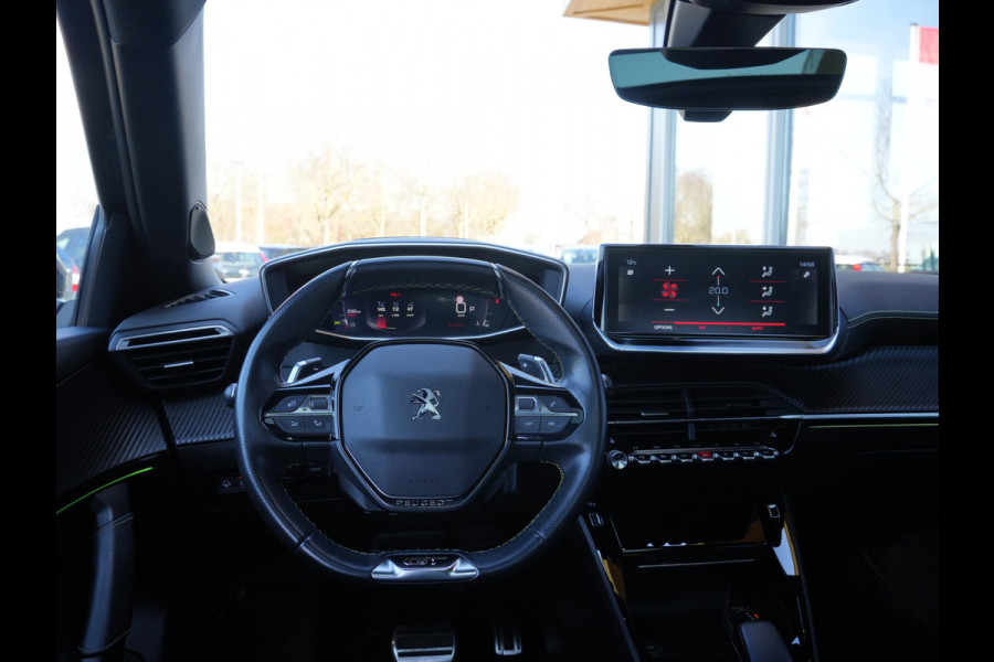 Peugeot 2008 1.2 PureTech GT | Premium audio | Afneembare trekhaak | Panoramisch schuifdak |