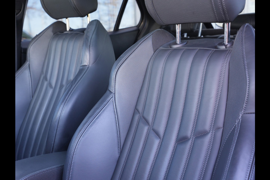 Peugeot 2008 1.2 PureTech GT | Premium audio | Afneembare trekhaak | Panoramisch schuifdak |