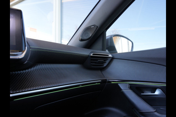 Peugeot 2008 1.2 PureTech GT | Premium audio | Afneembare trekhaak | Panoramisch schuifdak |