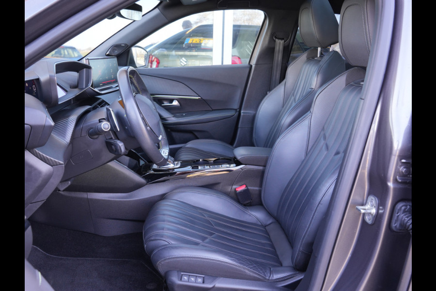 Peugeot 2008 1.2 PureTech GT | Premium audio | Afneembare trekhaak | Panoramisch schuifdak |
