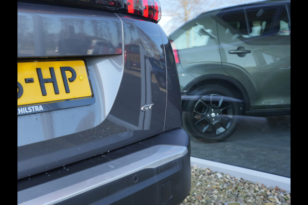 Peugeot 2008 1.2 PureTech GT | Premium audio | Afneembare trekhaak | Panoramisch schuifdak |