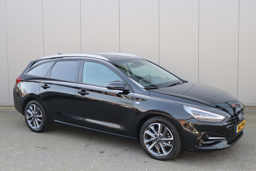 Hyundai i30 Wagon 160PK T-GDi Hybrid Automaat Comfort Navigatie/Camera/Parkeerhulp/Winter-pack