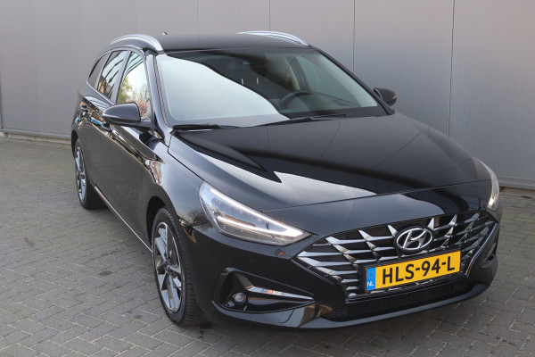 Hyundai i30 Wagon 160PK T-GDi Hybrid Automaat Comfort Navigatie/Camera/Parkeerhulp/Winter-pack