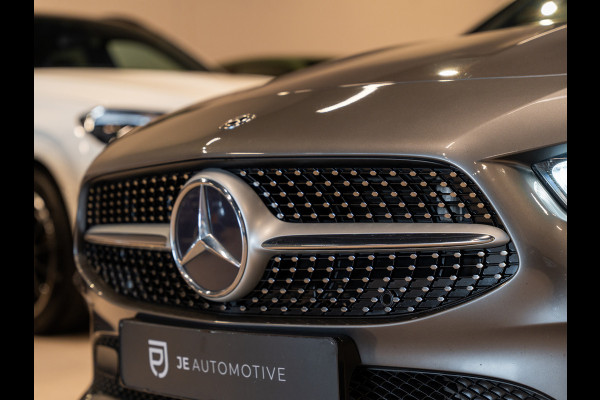 Mercedes-Benz CLA-Klasse Shooting Brake 200 Business Solution, Navi, Clima, Cam, 18" Velg, Private Glas, Cruise, Voll Onderhoud