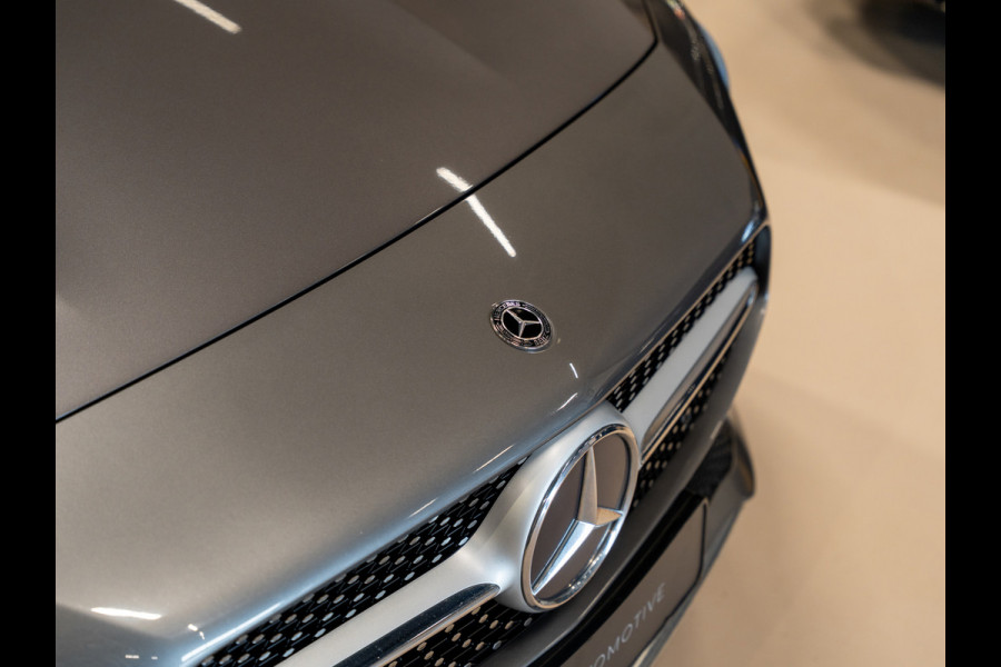 Mercedes-Benz CLA-Klasse Shooting Brake 200 Business Solution, Navi, Clima, Cam, 18" Velg, Private Glas, Cruise, Voll Onderhoud