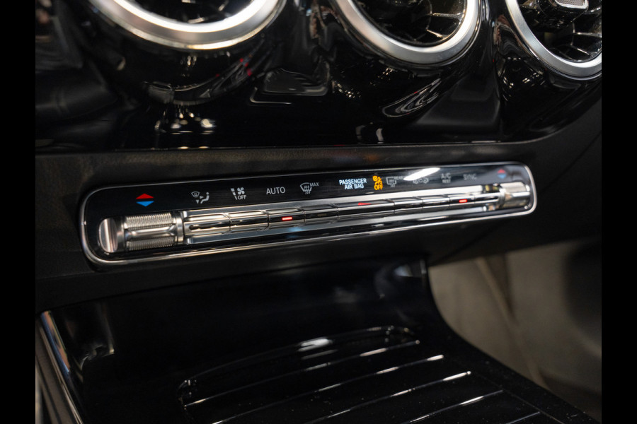 Mercedes-Benz CLA-Klasse Shooting Brake 200 Business Solution, Navi, Clima, Cam, 18" Velg, Private Glas, Cruise, Voll Onderhoud