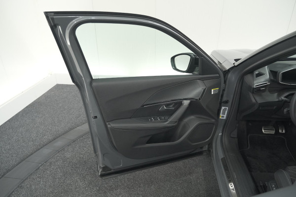 Peugeot e-2008 EV GT Avantage 54 kWh | 360 Camera | Massage Functie | Dodehoekdetectie | Stoelverwarming