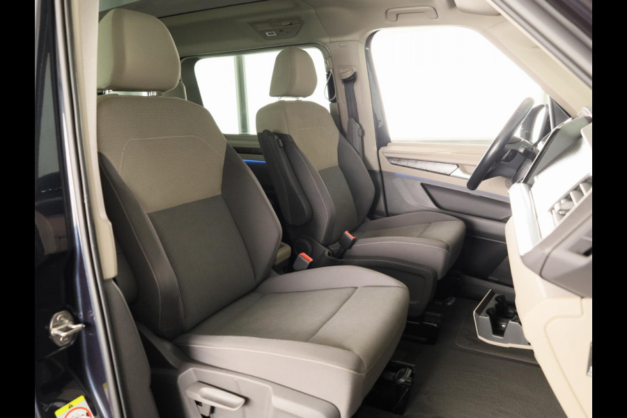 Volkswagen Multivan 1.4 eHybrid L1H1 Energetic | 7 Zits | Navigatie | Achterklep elektrisch | Parkeerhulp vóór en achter | Achteruit rij camera | Wegklapbare trekhaak |