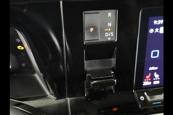 Volkswagen Multivan 1.4 eHybrid L1H1 Energetic | 7 Zits | Navigatie | Achterklep elektrisch | Parkeerhulp vóór en achter | Achteruit rij camera | Wegklapbare trekhaak |