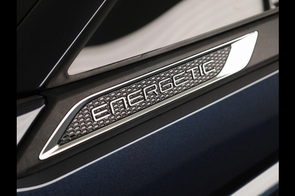 Volkswagen Multivan 1.4 eHybrid L1H1 Energetic | 7 Zits | Navigatie | Achterklep elektrisch | Parkeerhulp vóór en achter | Achteruit rij camera | Wegklapbare trekhaak |