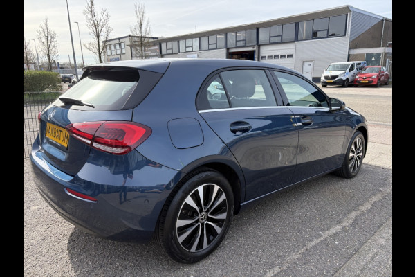 Mercedes-Benz A-Klasse 250 e Premium
