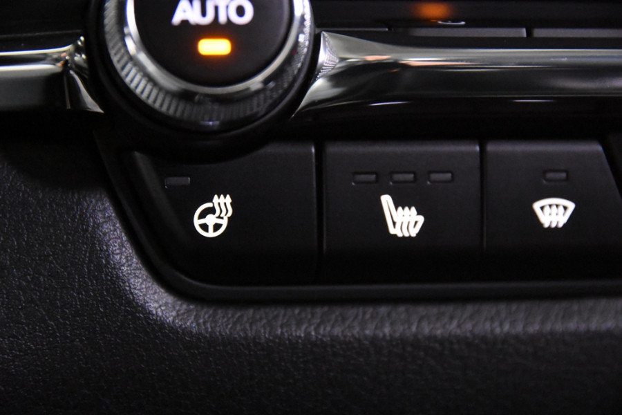 Mazda CX-30 SkyActiv-G *1ste Eigenaar*Navigatie*360°*Stoelverwarming*