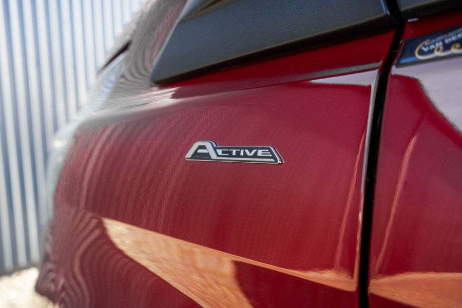 Ford Transit Custom 2.0 TDCI L2H1 | 170PK | Trail | DC 5-Persoons | Camera | Carplay | Lederen interieur