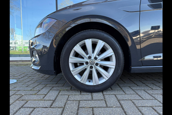 Volkswagen Polo 1.0 TSI Highline - Automaat - Navi - Climate - Parkeerhulp- Org.NL