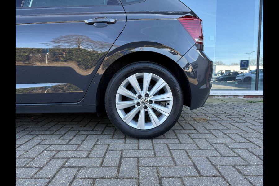 Volkswagen Polo 1.0 TSI Highline - Automaat - Navi - Climate - Parkeerhulp- Org.NL
